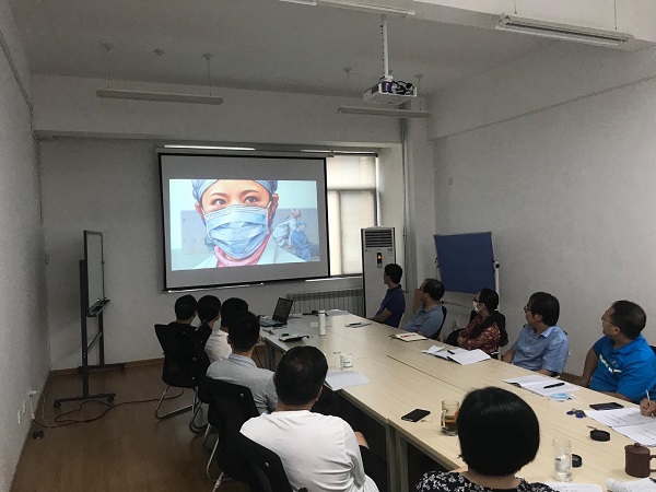 57921a0a714d40e9860ad5ced9253309.jpg 观看公益片.jpg