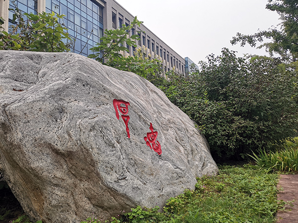 9a6a0909356e4112b8d48ff85f1b873a.jpg 9a6a0909356e4112b8d48ff85f1b873a.jpg