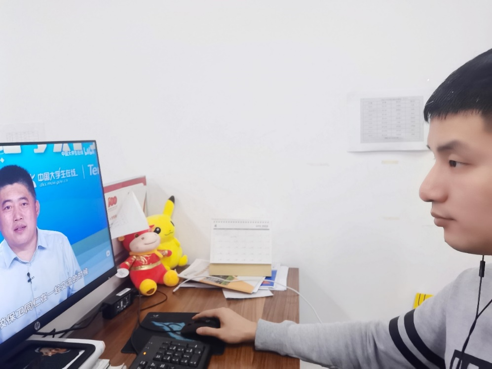 3569bb81e8484f2ea3283300864aa07c.png 3569bb81e8484f2ea3283300864aa07c.png