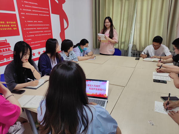 064a34011f504a13bd051b28298deeb3.png 6-8党建进公寓.png