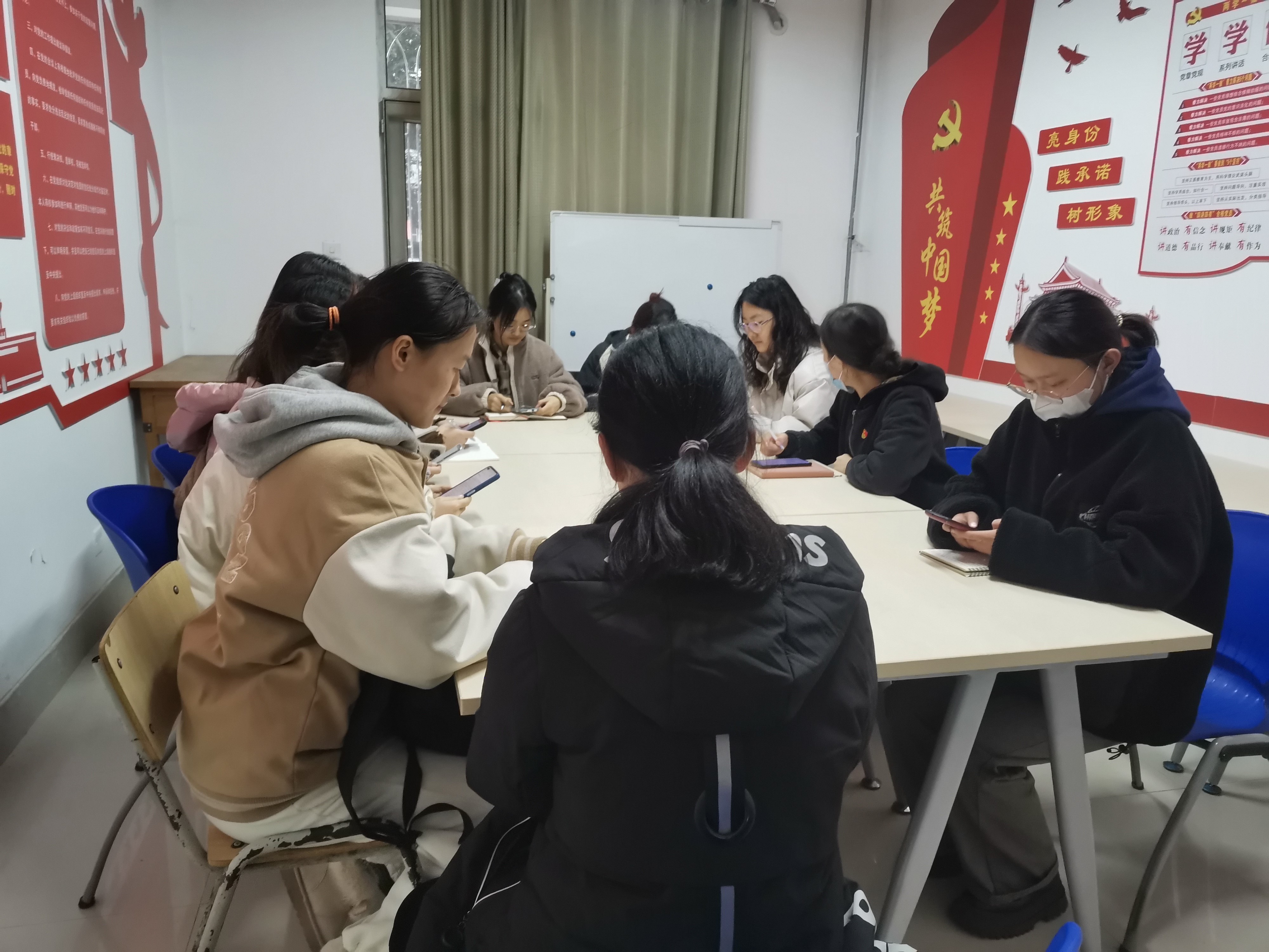 95a39d3d56804717836722f83b6da754.jpg 95a39d3d56804717836722f83b6da754.jpg