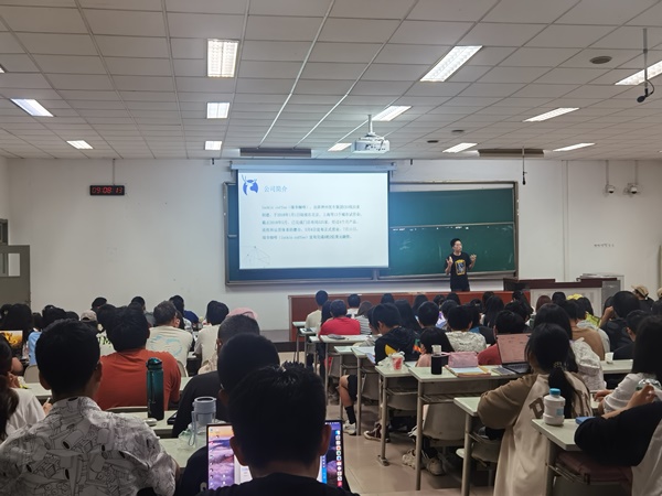 d0e3fbeece45445984f6c4053e119a23.jpg 1.jpg