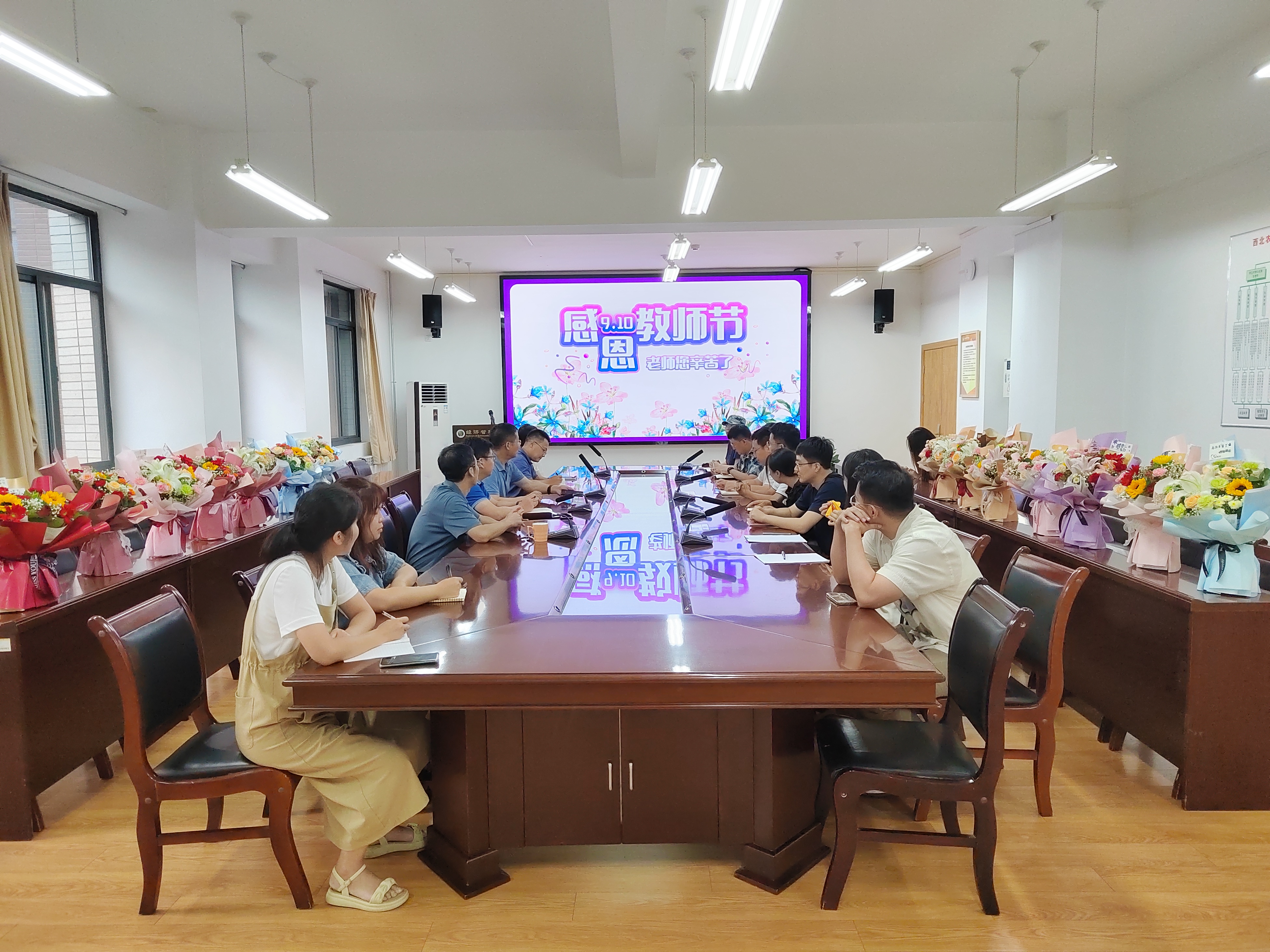 41dab9b46909435fba919ec5d8595cf3.jpg 41dab9b46909435fba919ec5d8595cf3.jpg